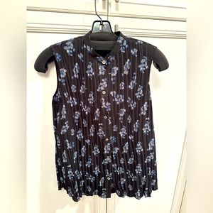 Vince floral sleeveless blouse